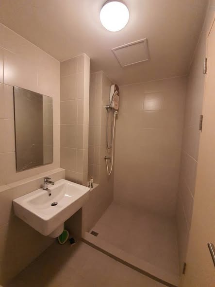 bathroom of Aspire Ladprao 113