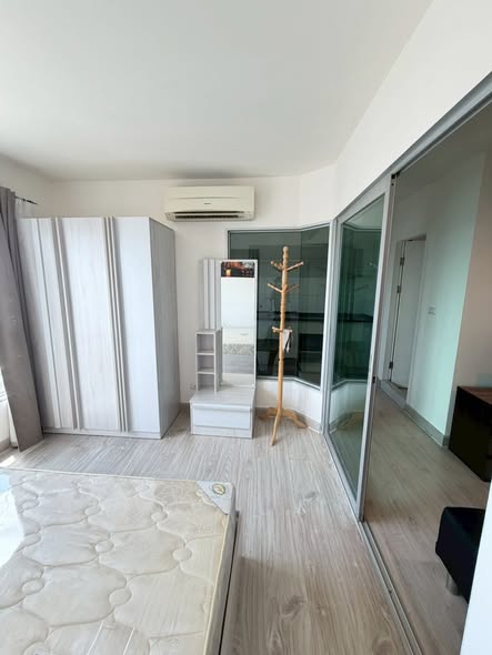 room interior of Aspire Ngamwongwan
