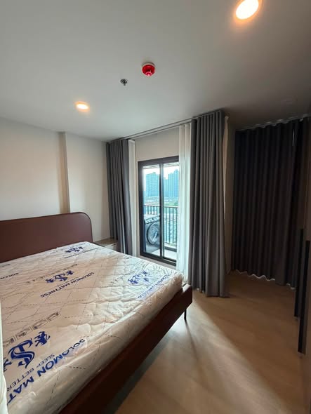 bedroom of Aspire Onnut Station
