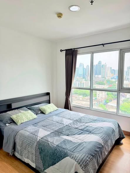 bedroom of Aspire Rama 4