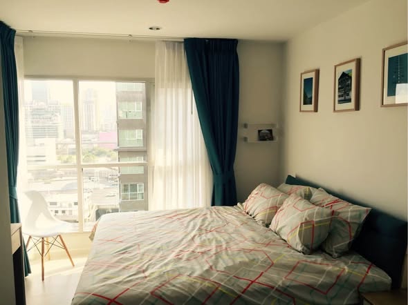 bedroom of Aspire Rama 9