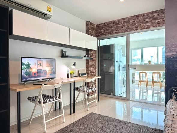 room interior of Aspire Rama 9