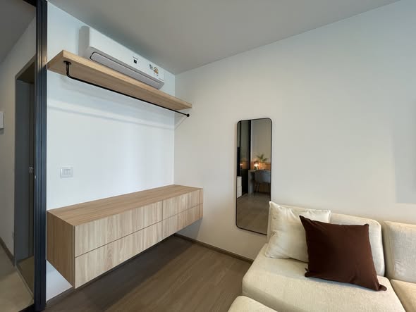 bedroom and room interior of Aspire Sukhumvit-Rama 4