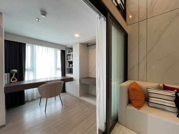 living room and bedroom and room interior of Aspire Sukhumvit-Rama 4