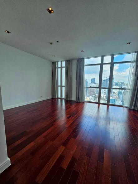 Athenee Residence