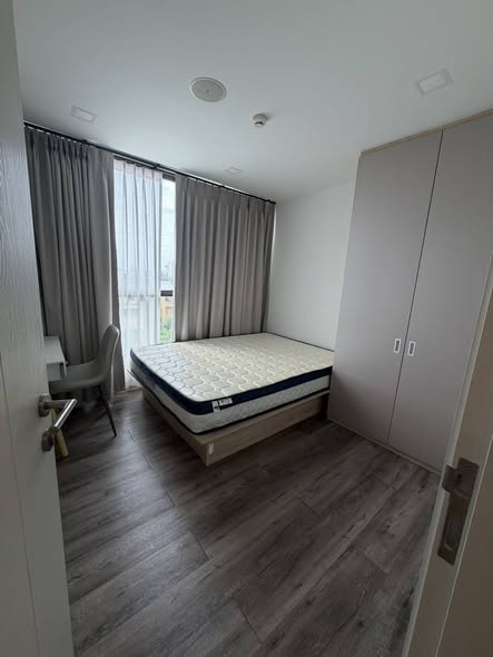 bedroom of Atmoz รัชดา-ห้วยขวาง คอนโด
