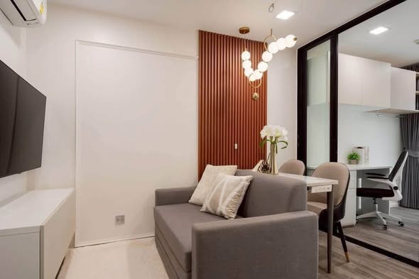 living room and room interior of Atmoz รัชดา-ห้วยขวาง คอนโด