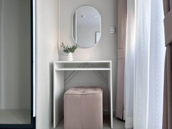 room interior and bathroom of Atmoz Oasis Onnut