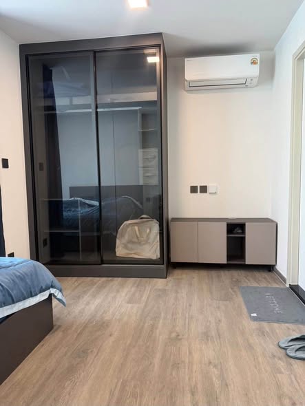 bedroom and room interior of Atmoz Palacio Ladprao Wanghin | แอทโมซ พาลาซิโอ ลาดพร้าว วังหิน
