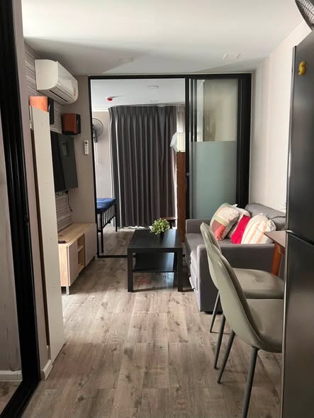 room interior of Atmoz รัชดา-ห้วยขวาง คอนโด