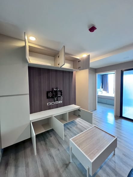room interior of ATTITUDE BEARING CONDOMINIUM