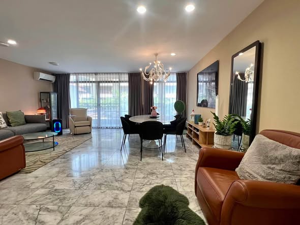 living room of Baan Green Town