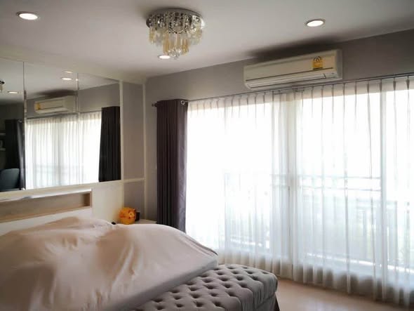 bedroom of Baan Klang Muang Chokchai 4