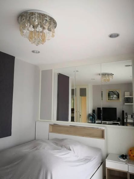 bedroom of Baan Klang Muang Chokchai 4