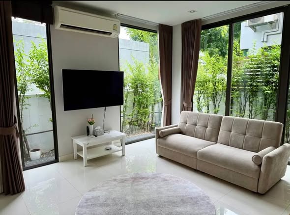 bedroom and living room and room interior of Baan Klang Muang CLASSE