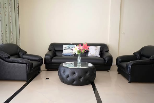living room of Baan Klang Muang Rama 9 Soi 43
