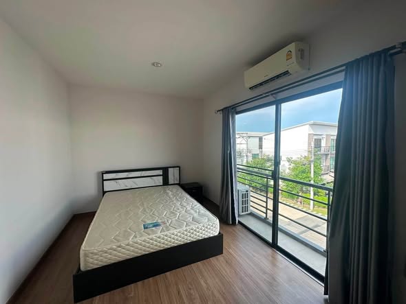 bedroom of บ้านกลางเมืองศรีนครินทร์-อ่อนนุช | Baan Klang Muang Srinakarin-Onnut