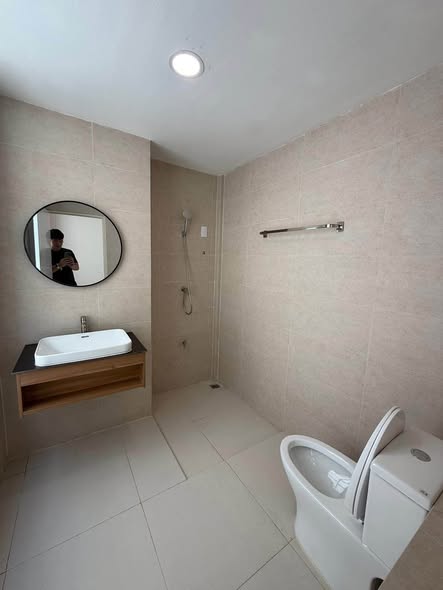 bathroom of Baan Klang Muang Urbanion Rama 9-Ladprao