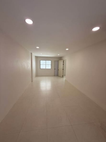Baan Klang Muang Urbanion Rama 9-Ladprao