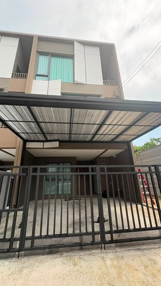 Baan Klang Muang Vibhavadi
