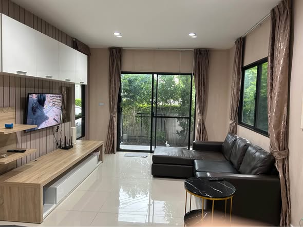 living room of Baan Klang Mueng THE EDITION Rama9 – Onnut