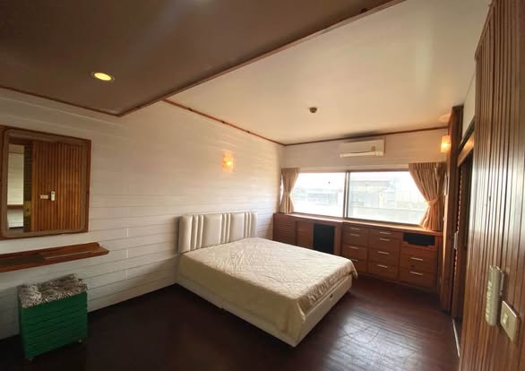bedroom of Baan Onnut Condominium