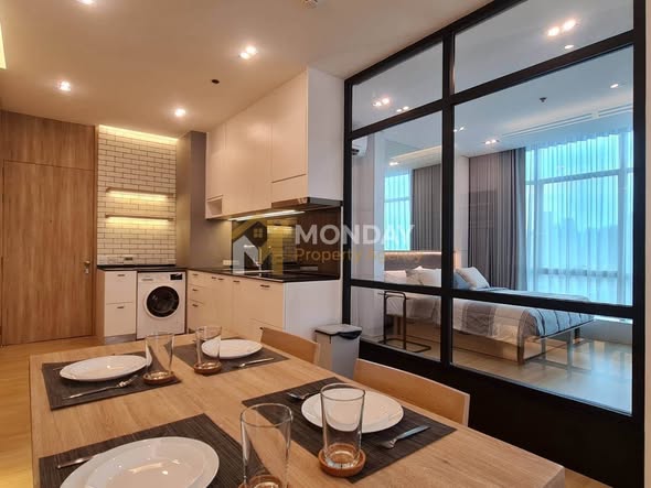 bedroom of Baan Sathorn Chao Phraya