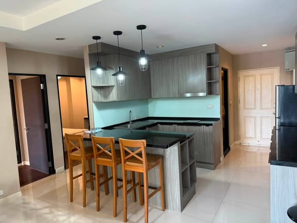 kitchen of Baan Sukhumvit Condo
