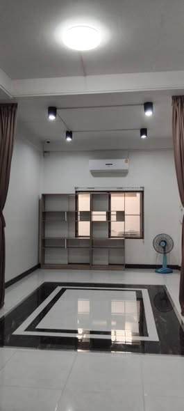 Ban Rattana Rent Room