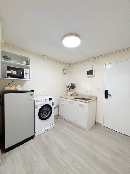 Bang Na Place Condo