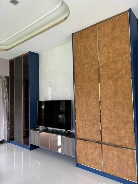 room interior of Bangkok Boulevard Rama 9
