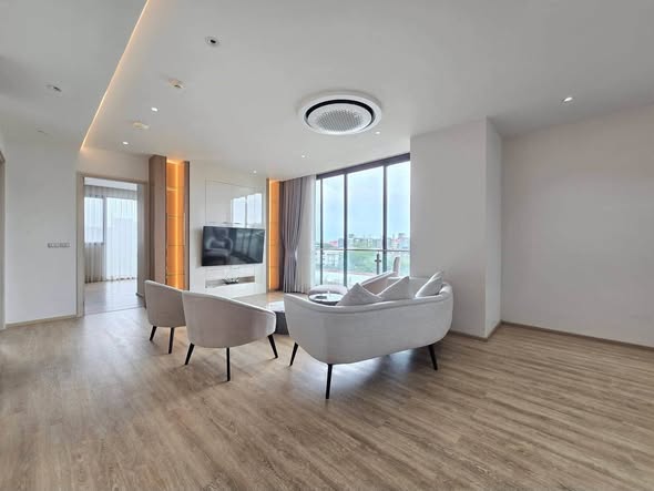 living room of Bearing Residence