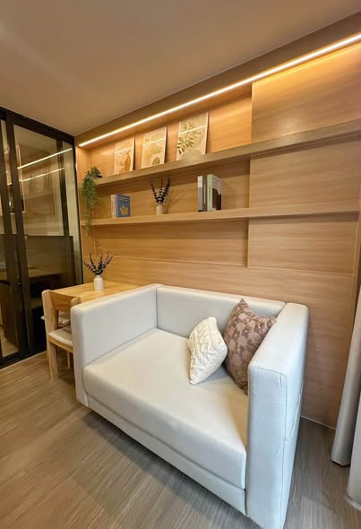 living room of Beat sukhumvit sale gallery