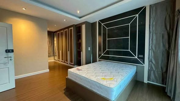 bedroom of บ้านลุมพินี สวนหลวง ร.๙