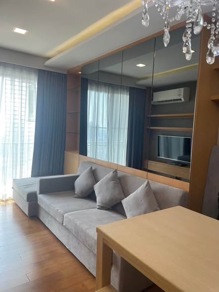 bedroom and living room of แอ็บสแตร็กส์ พหลโยธิน พาร์ค (อาคาร เอ)