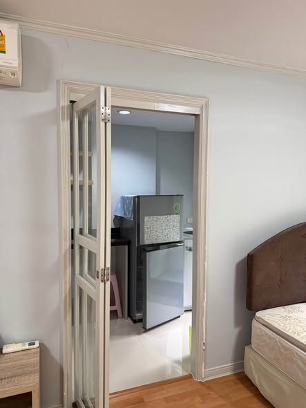 bedroom and room interior of ลุมพินีเพลส สวนพลู-สาทร