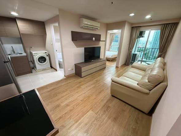 bedroom and living room of Belle Grand Rama 9