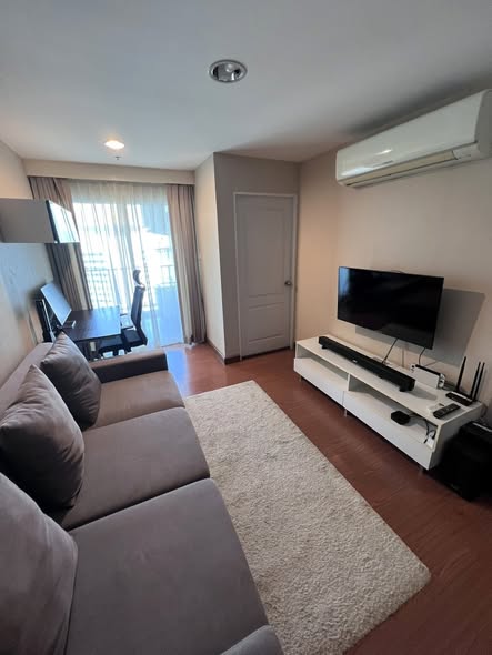 living room of Belle Grand Rama 9