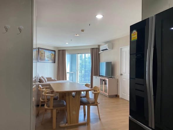 room interior of Belle Grand Rama 9