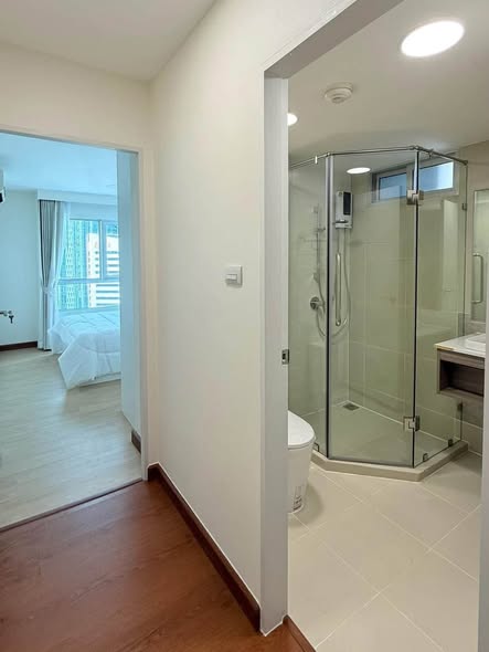 room interior of Belle Grand Rama 9