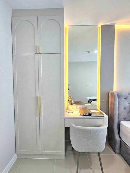 bedroom and bathroom of CC Condominium 1