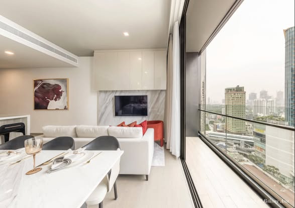 living room of Celes Asoke