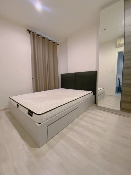 bedroom of Centric Huai Khwang Station