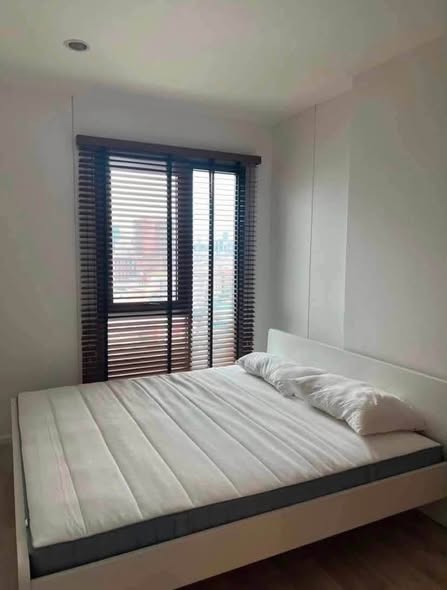 bedroom of Centric Huai Khwang Station