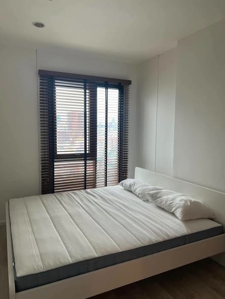 bedroom of Centric Huai Khwang Station