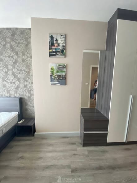 bedroom and room interior of Centric Sathon-St Louis