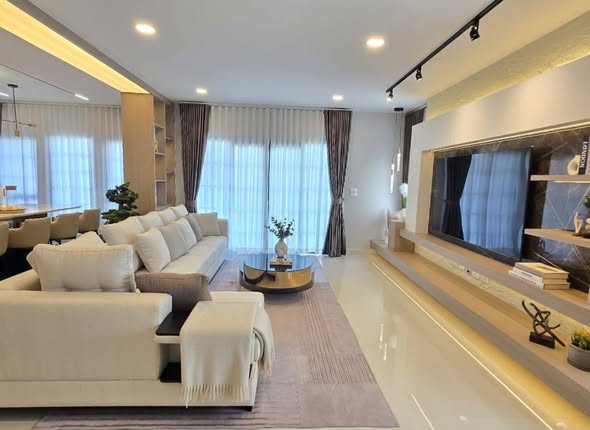 bedroom and living room of Centro Bangna