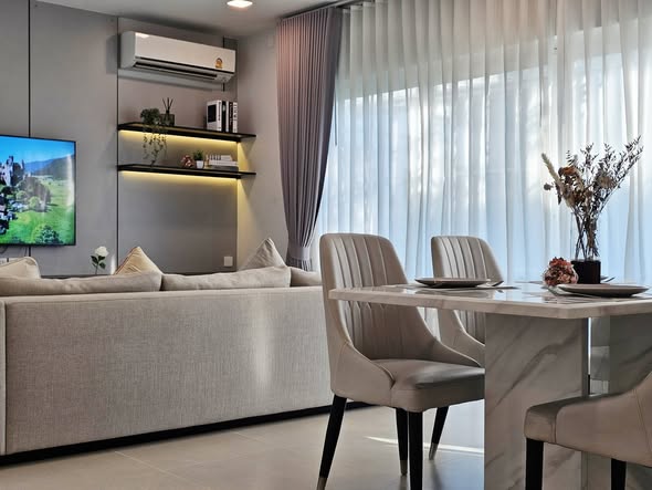 living room and room interior of Chaiyapruek Bangna KM15