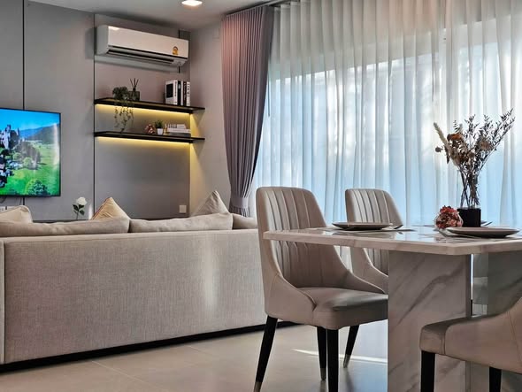 living room and room interior of Chaiyapruek Bangna KM15
