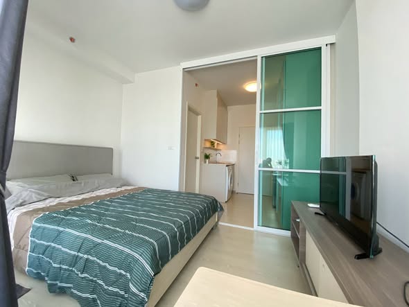 bedroom of Chapter One Eco Ratchada-HuaiKhwang